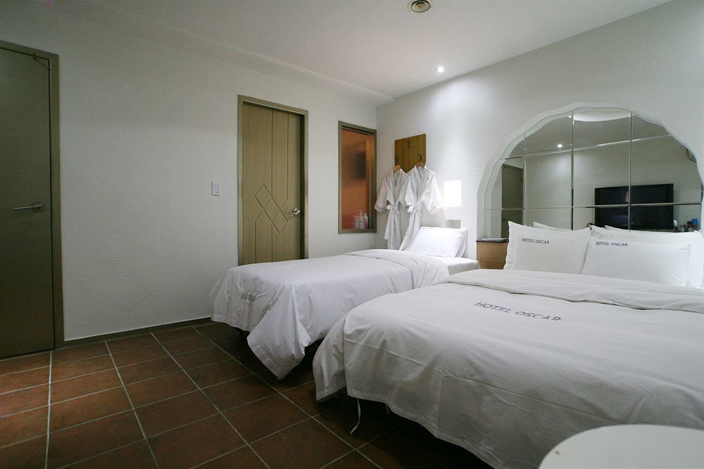 Hotel Leaders Séoul Extérieur photo