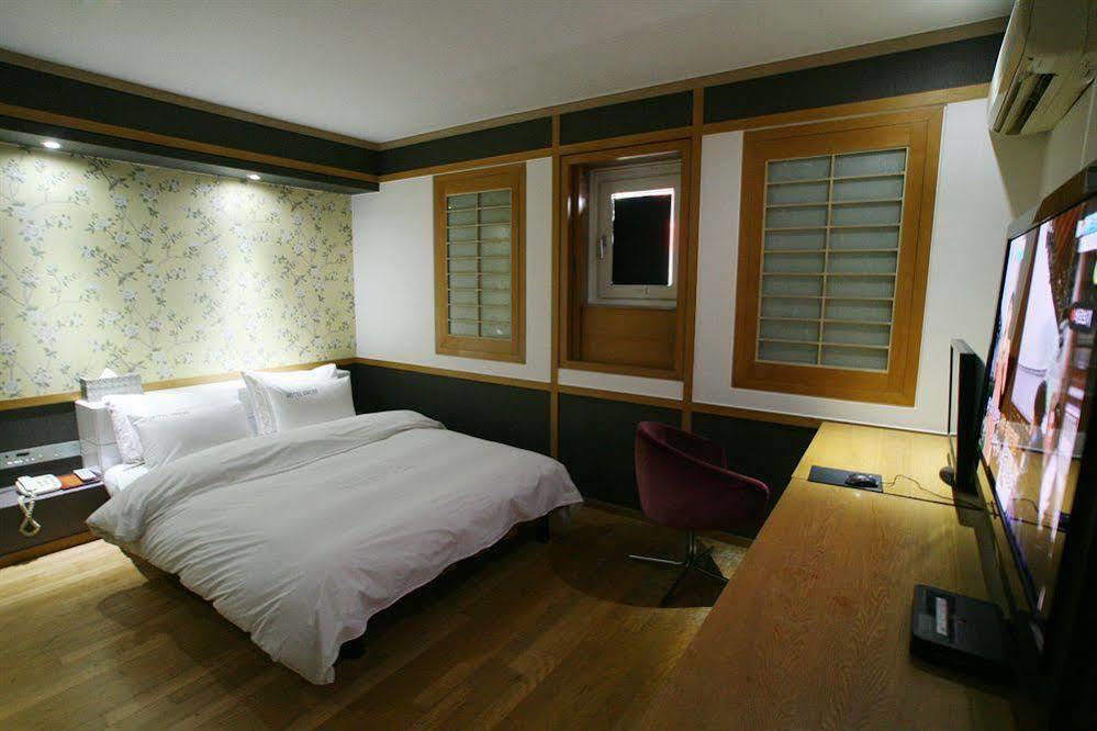 Hotel Leaders Séoul Extérieur photo
