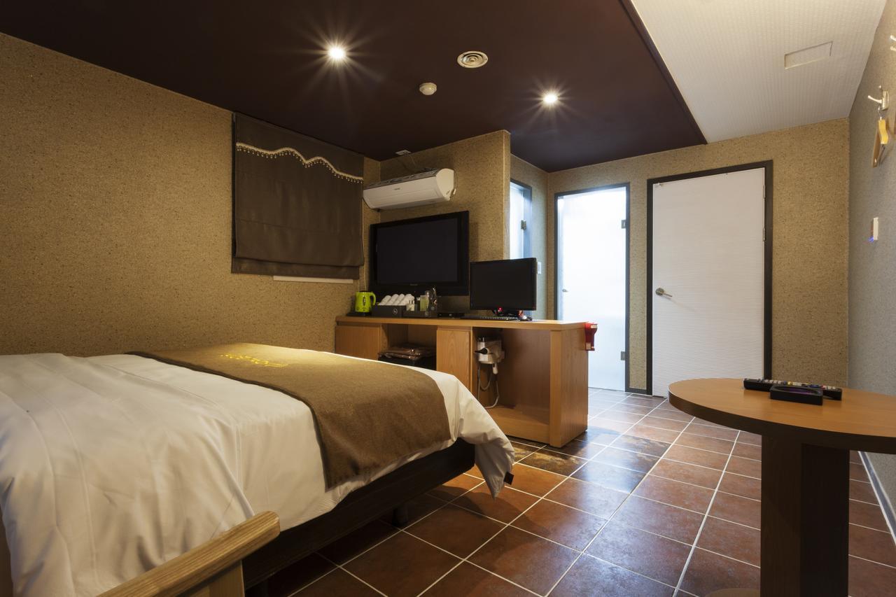Hotel Leaders Séoul Extérieur photo